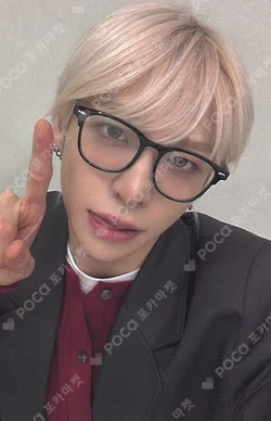 LOUD & PROUD MUSICART JIHO photocard image