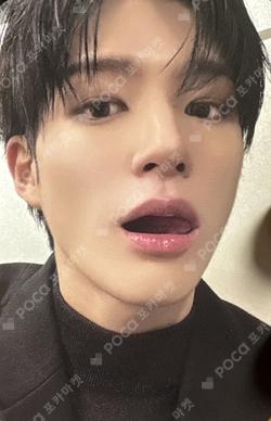 BOTH SIDES EVIDENCE Ver. BLACK Ver. JENO photocard image