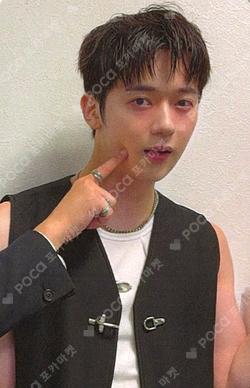 OX:N [SWAY] FAN-CON IN JAPAN BONUS EVENT YECHAN photocard image