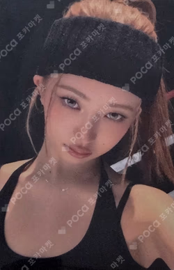 REVIVE+ OLIVE YOUNG REI photocard image