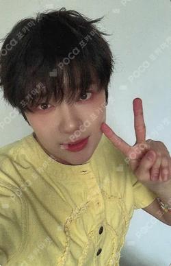 X SHOP X OX:N PHOTOBOOK YECHAN photocard image