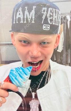 TREASURE × HAPIDANBUI CAFE OSAKA CHOI HYUN SUK photocard image