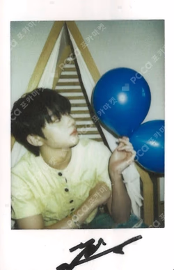 X SHOP X OX:N PHOTOBOOK YECHAN photocard image