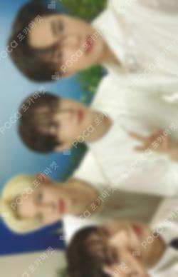 ENHYPEN WORLD TOUR ‘WALK THE LINE’ : FINAL Stud Zip-Up Hoodie Unit photocard image