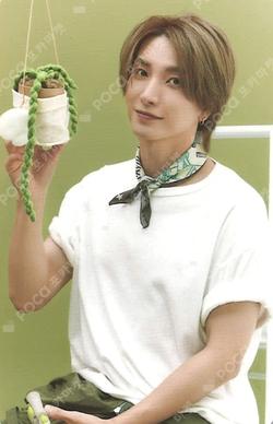 2024 SEASON'S GREETINGS RANDOM TRADING CARD LEETEUK photocard image