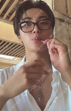 GOLDEN HOUR : Part.4 DIGIPACK VER. SEONGHWA photocard image