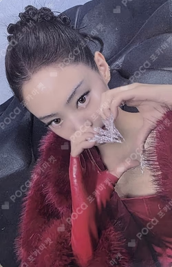 DEADLINE BLACK Ver. JENNIE photocard image