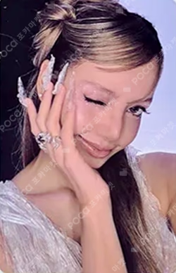 DEADLINE SILVER Ver. LISA photocard image