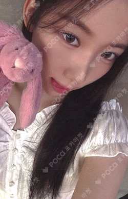 LOVE XX ITTA Hong Hyeju photocard image