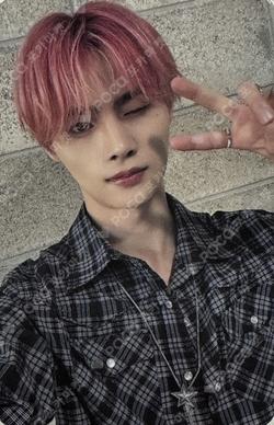 8TURN MYUNG HO photocard image