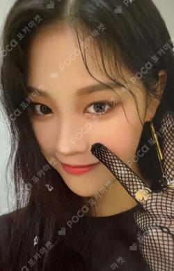 [&] C HyunJin photocard image