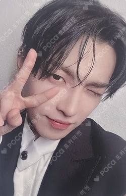 2026 ATEEZ FANMEETING ~DAWN:26~ HONGJOONG photocard image