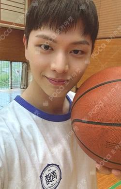 2025 YOOK SUNG JAE FAN-CON [THE BLUE JOURNEY] T-SHIRT & PATCH NAME TAG SET