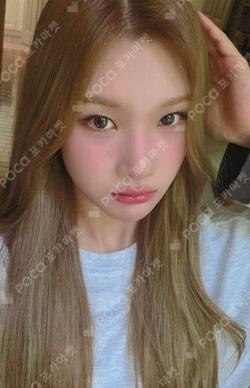 FOCUS QQ MUSIC JUUN photocard image