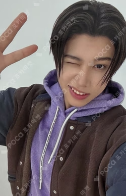 SHOT CALLERS WEVERSE LOUIS photocard image