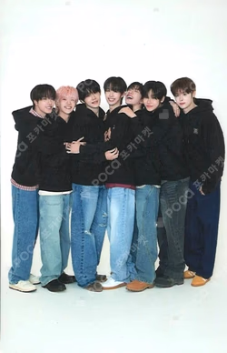 CLOSER TO MY ARCHIVE TRADING PHOTOCARD Unit photocard image