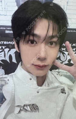 THE X Hellolive shop HYUNGWON photocard image