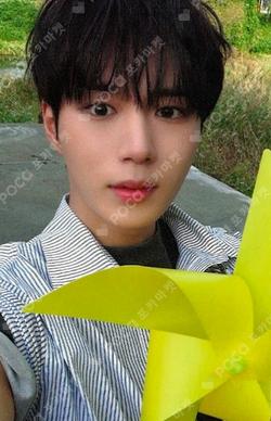 EUPHORIA APPLEMUSIC JUNSEO photocard image