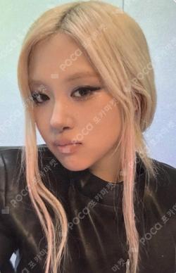 DEADLINE GRAY Ver. ROSE photocard image