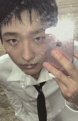 Archive. 1 BROADCAST WOODZ photocard image