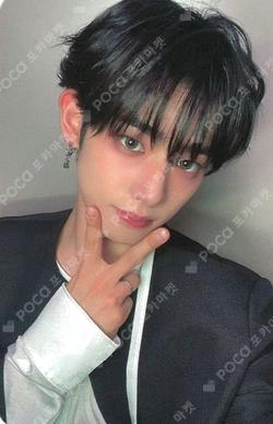 UNDENIABLE WHOSFAN Kang Min Seo photocard image