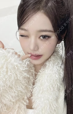 REVIVE+ US EXCLUSIVE WONYOUNG photocard image