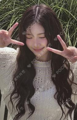 2026 SEASON'S GREETINGS RANDOM TRADING CARD SET B ver. JUUN photocard image