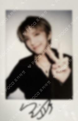 The Action YIZHIYU WINNER WOONHAK photocard image