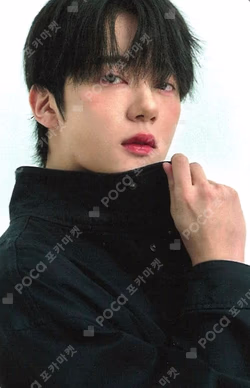 EI8ER LIMITED meets: [OMEGA X] RANDOM TRADING CARD