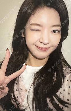 TUNNEL VISION QQ MUSIC LUCKY DRAW LIA photocard image