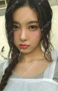 2026 SEASON'S GREETINGS [BETWEEN FRIENDS&FOREVER]