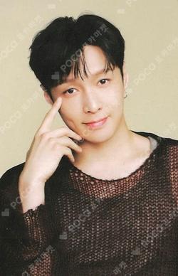 2025 EXO FANMEETING 'EXO'verse' RANDOM TRADING CARD SET LAY photocard image