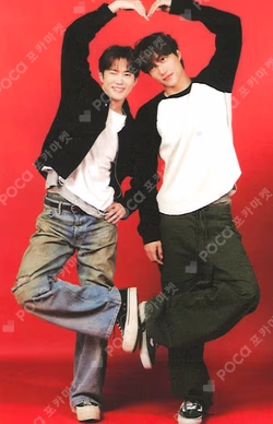 2025 EXO FANMEETING 'EXO'verse' RANDOM TRADING CARD SET Unit photocard image