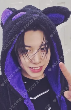 SHOT CALLERS MAKESTAR LOUIS photocard image