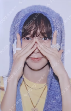 2026 SEASON'S GREETINGS PHOTO PACK RYO photocard image