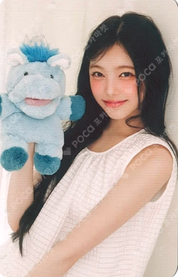 2026 SEASON'S GREETINGS RANDOM TRADING CARD SET B ver.