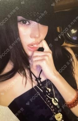 2026 SEASON'S GREETINGS RANDOM TRADING CARD SET A ver. WINTER photocard image