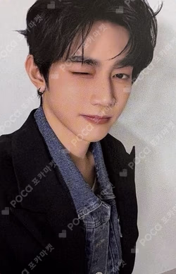 2026 ZEROBASEONE WORLD TOUR [HERE&NOW] ENCORE IN SEOUL MAGNETIC CARD CASE & PHOTO CARD SET (1 ver.)