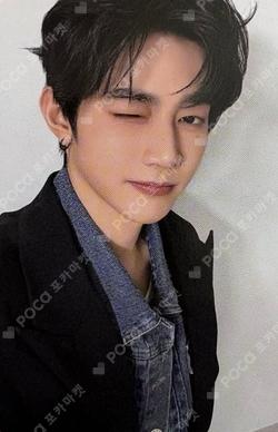 2026 ZEROBASEONE WORLD TOUR [HERE&NOW] ENCORE IN SEOUL MAGNETIC CARD CASE & PHOTO CARD SET (1 ver.) ZHANG HAO photocard image