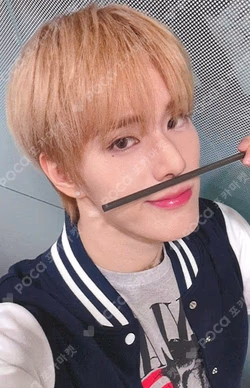 HOUSE OF TRICKY : WRECKING THE HOUSE MAKESTAR JINSIK photocard image