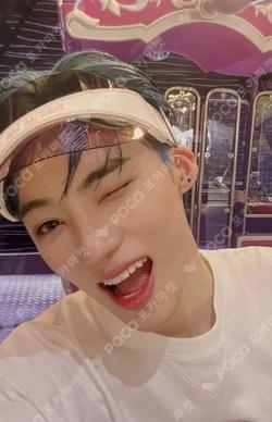 THRILL-ING Kick Ver. NEW photocard image