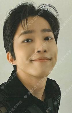 2025 N.Flying LIVE ＆CON4 : FULL CIRCLE BANDANA SET SEO DONG SUNG photocard image