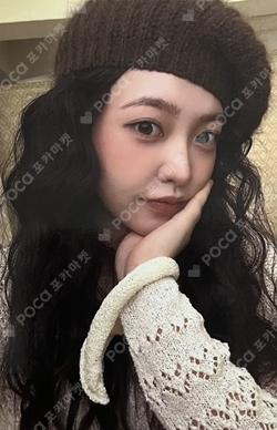 2026 SEASON'S GREETINGS RANDOM TRADING CARD SET B ver. YERI photocard image