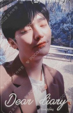 Yoon Ji Sung Yoon Ji Sung photocard image