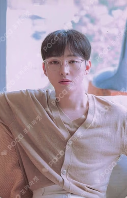 2024 YOON JISUNG 1ST CONCERT [MIRO : PROLOGUE]  TRADING PHOTOCARD Yoon Ji Sung photocard image