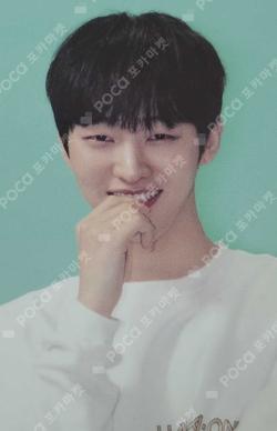 WANNA ONE WINTER STORE Yoon Ji Sung photocard image