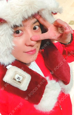 REVERXE MUVVE LUCKY DRAW CHANYEOL photocard image