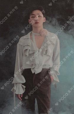 2024 YOON JISUNG 1ST CONCERT [MIRO : PROLOGUE]  TRADING PHOTOCARD Yoon Ji Sung photocard image