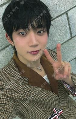 As I am OFFLINE EVENT HYEONGSEOP photocard image