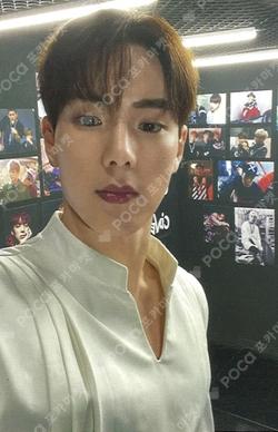 MONSTA X : CONNECT X IN CINEMAS SHOWNU photocard image